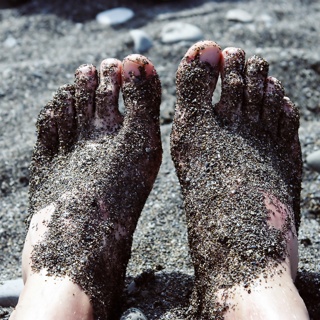 Bare feet in Sand